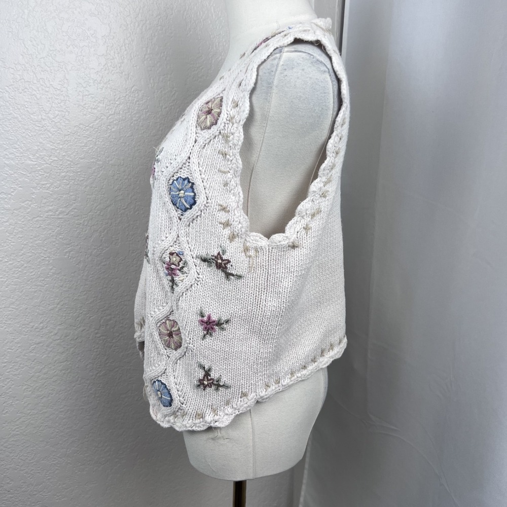Vintage Y2K Embroidered Knit Sweater Vest Womens Large Cream Cottage Granny Boho - Picture 3 of 9